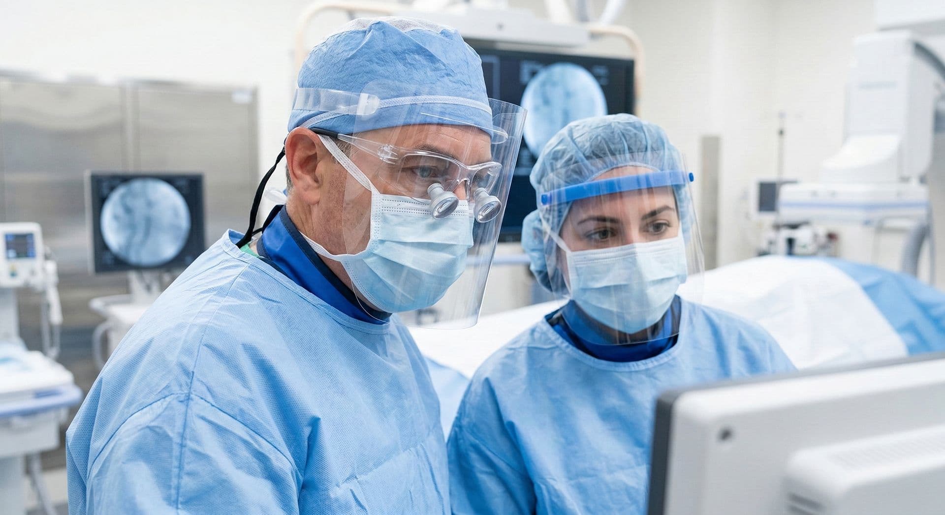 Minimally invasive vein and vascular procedure in progress